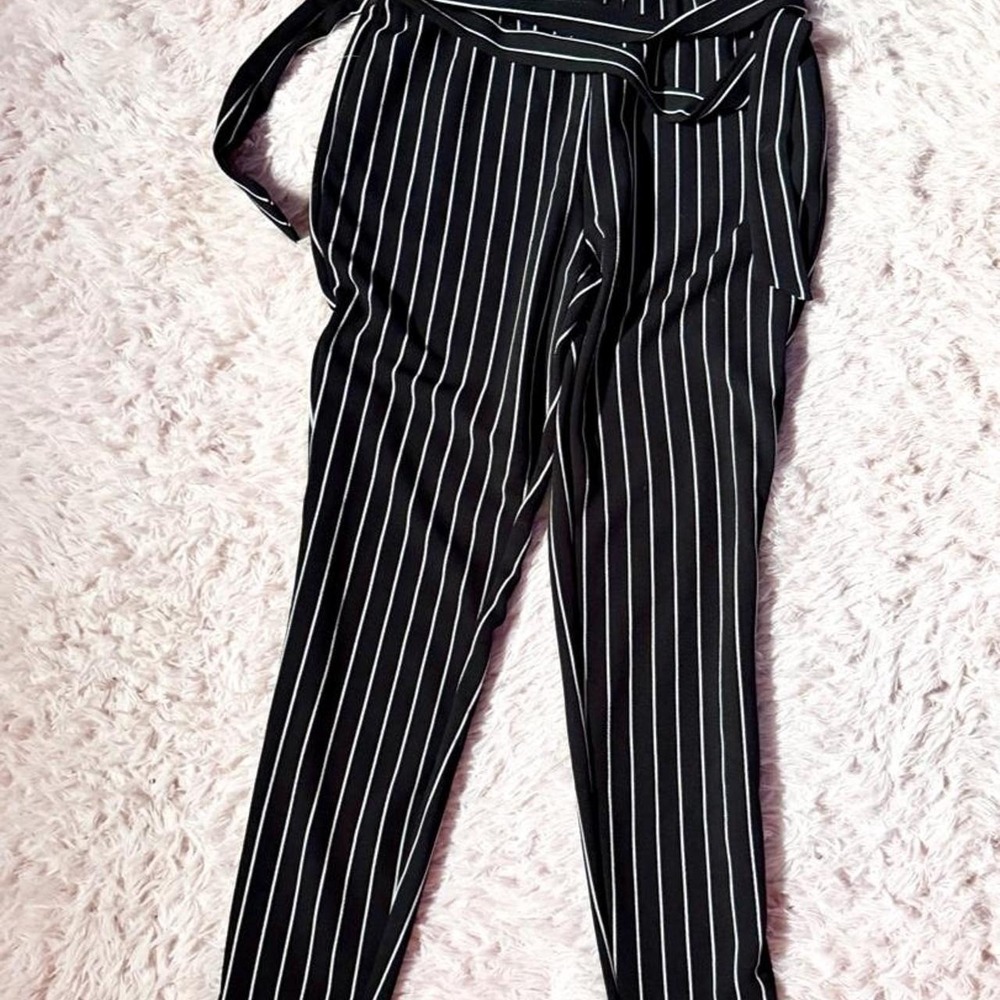 Monochrome Pinstripe Paper Bag Dressy Slacks Womens XL Minimalist Capsule Office